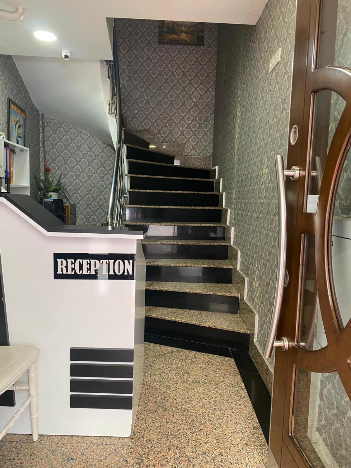 Birinci Apart Hotel Istanbul Bagian luar foto
