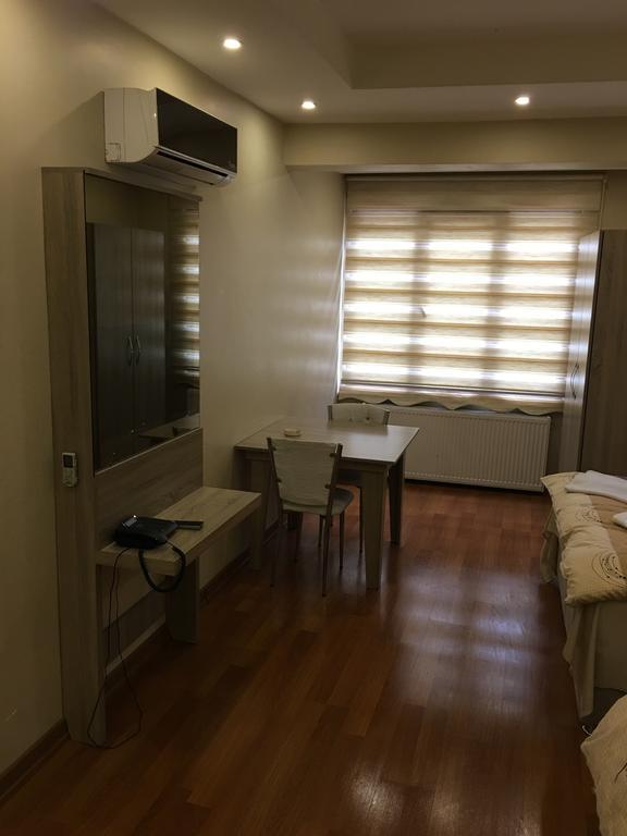 Birinci Apart Hotel Istanbul Bagian luar foto