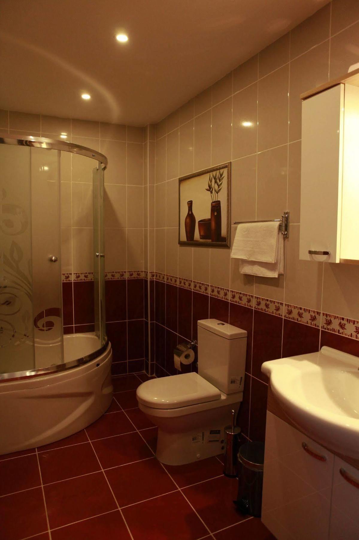 Birinci Apart Hotel Istanbul Bagian luar foto